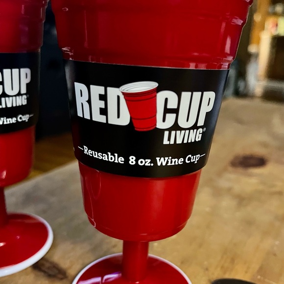 Red Cup Living ~ 8 oz. Wine Cups ~ NEW! - Picture 3 of 4